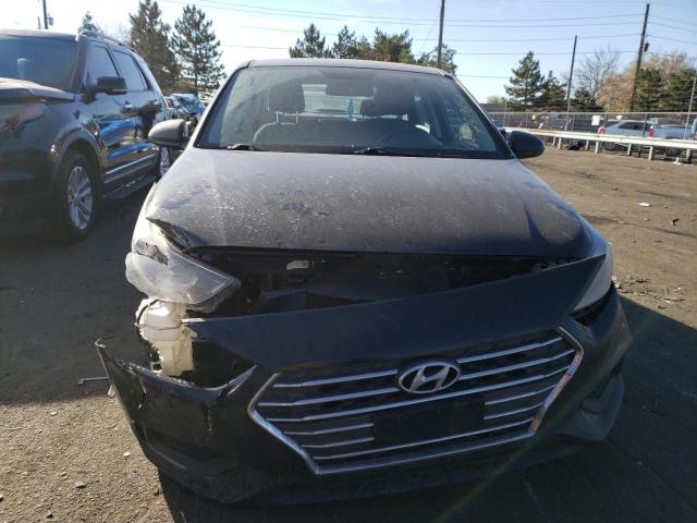 Photo 4 VIN: 3KPC24A3XKE057713 - HYUNDAI ACCENT 