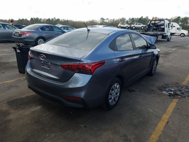 Photo 3 VIN: 3KPC24A3XKE058666 - HYUNDAI ACCENT SE 