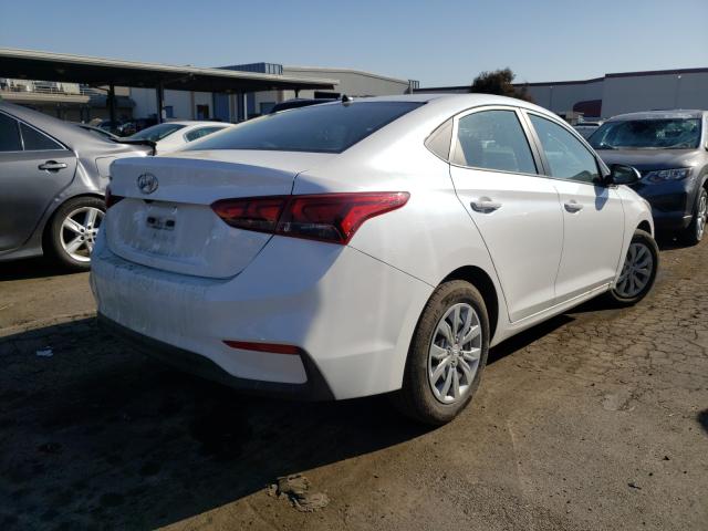 Photo 3 VIN: 3KPC24A3XKE061521 - HYUNDAI ACCENT SE 