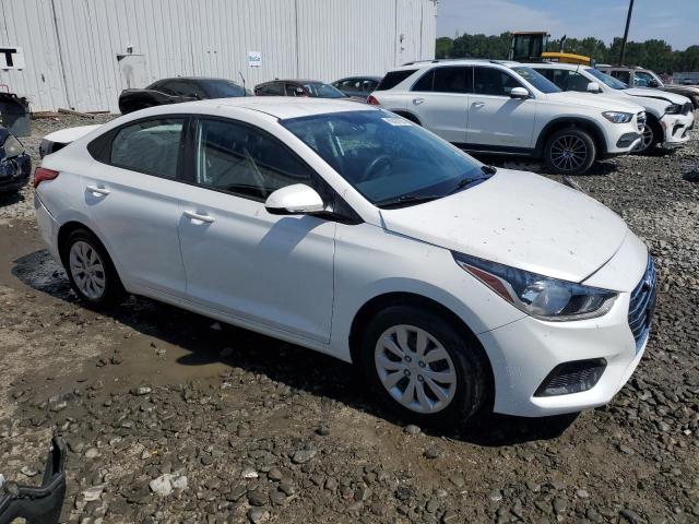 Photo 3 VIN: 3KPC24A3XKE066153 - HYUNDAI ACCENT SE 