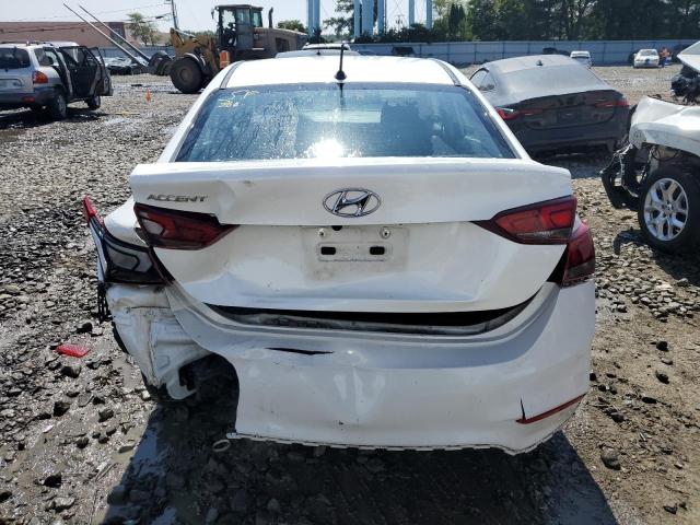 Photo 5 VIN: 3KPC24A3XKE066153 - HYUNDAI ACCENT SE 