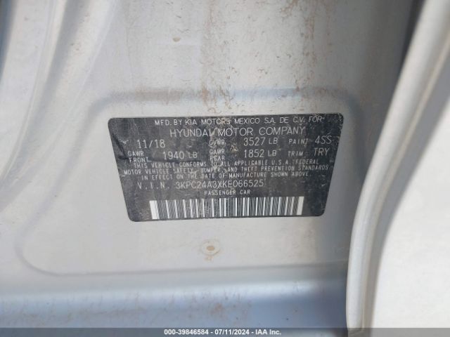 Photo 8 VIN: 3KPC24A3XKE066525 - HYUNDAI ACCENT 