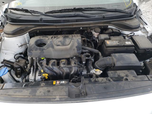 Photo 6 VIN: 3KPC24A3XKE077444 - HYUNDAI ACCENT SE 