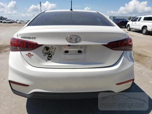 Photo 5 VIN: 3KPC24A3XKE079663 - HYUNDAI ACCENT 