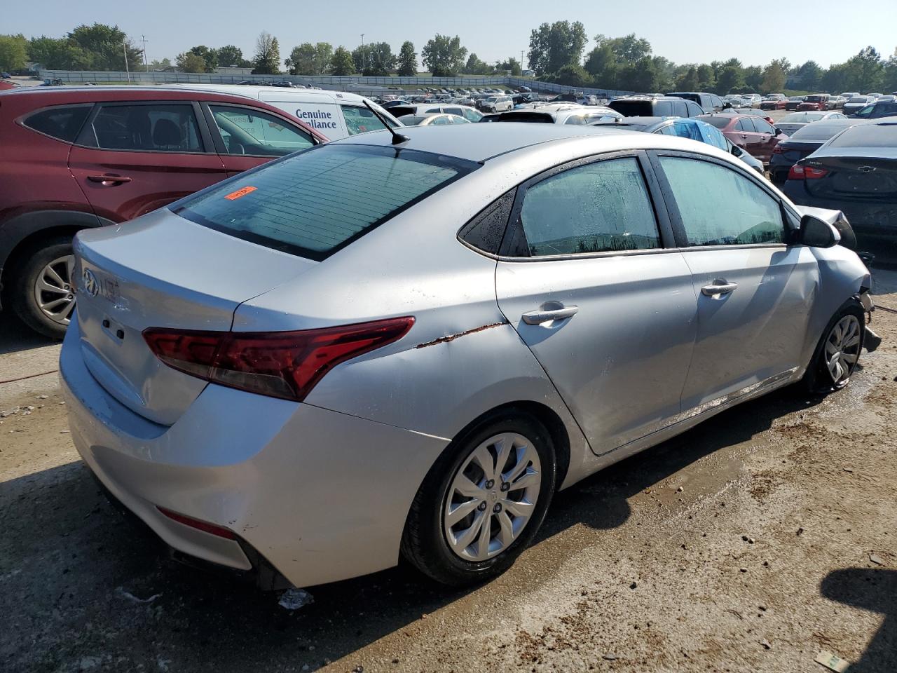 Photo 2 VIN: 3KPC24A60LE108468 - HYUNDAI ACCENT 