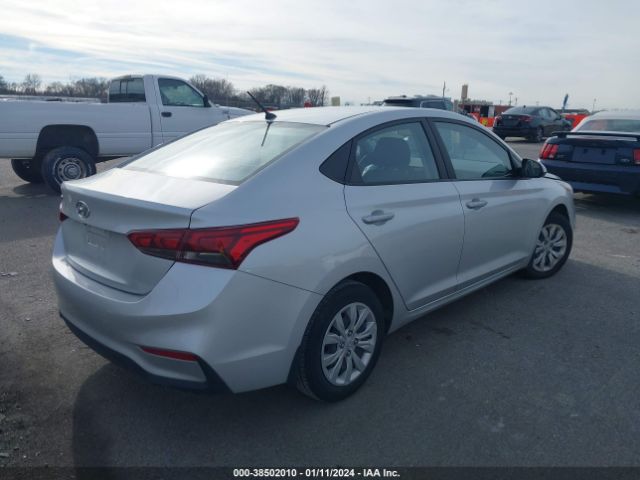 Photo 3 VIN: 3KPC24A60LE120216 - HYUNDAI ACCENT 