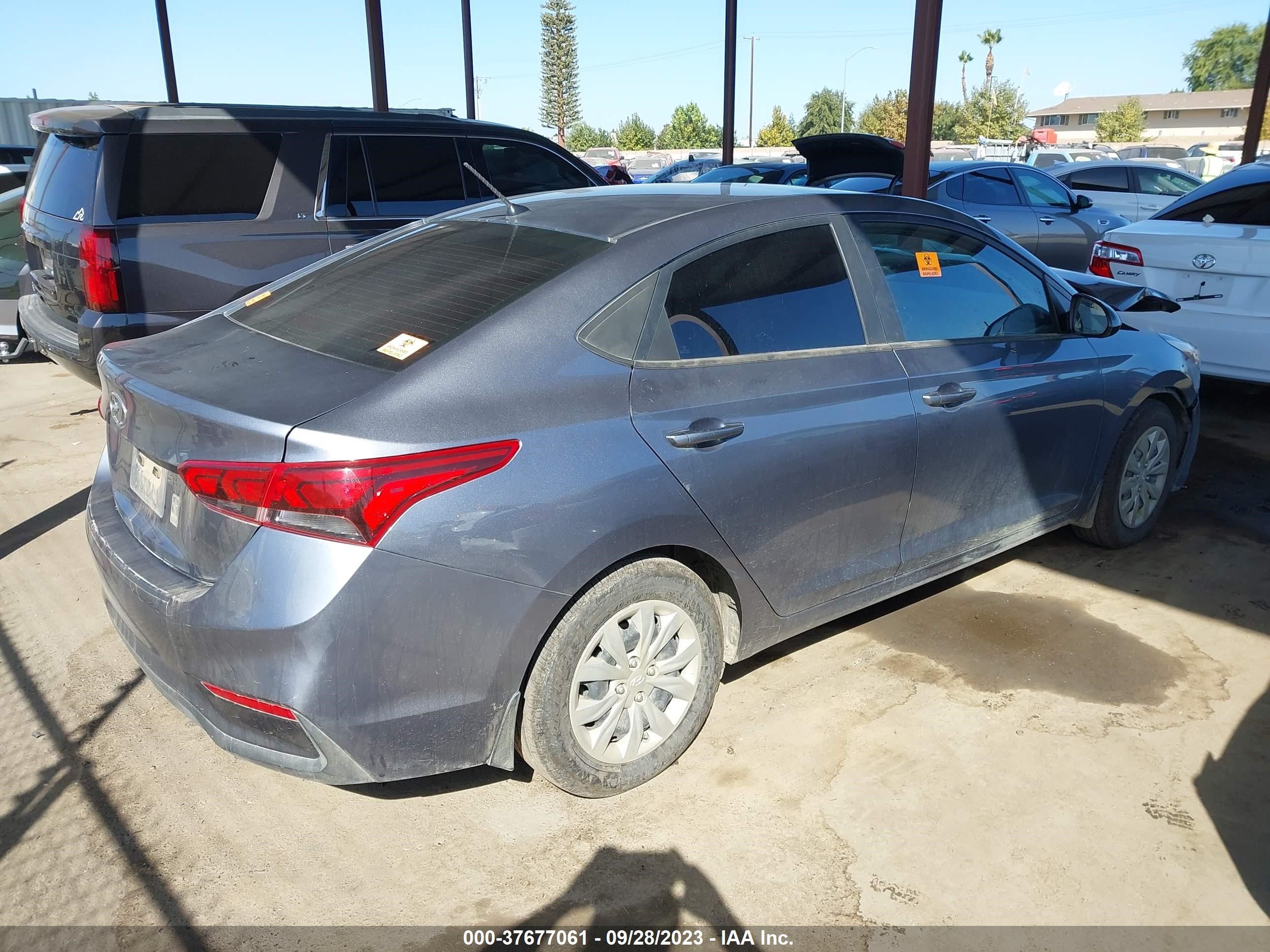 Photo 3 VIN: 3KPC24A60LE120782 - HYUNDAI ACCENT 