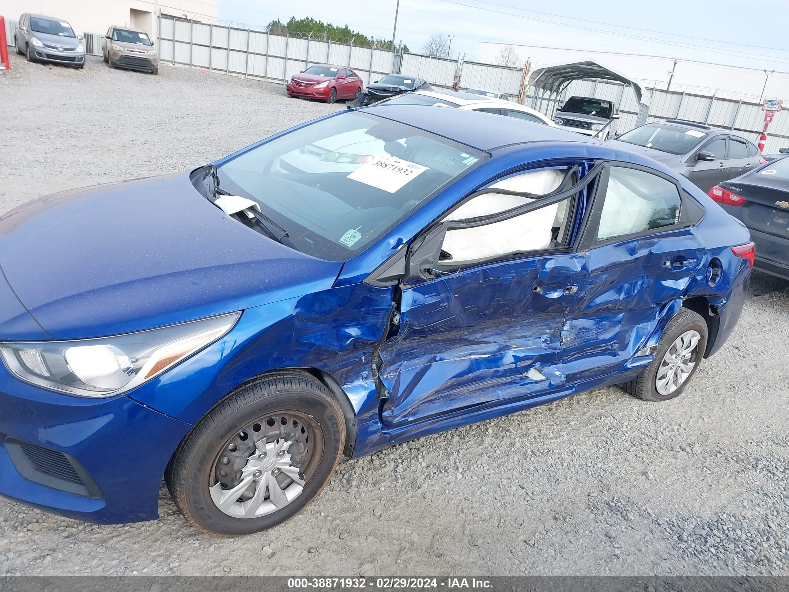 Photo 6 VIN: 3KPC24A60LE125495 - HYUNDAI ACCENT 