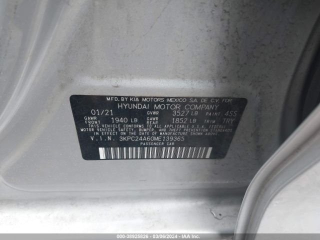 Photo 8 VIN: 3KPC24A60ME139365 - HYUNDAI ACCENT 