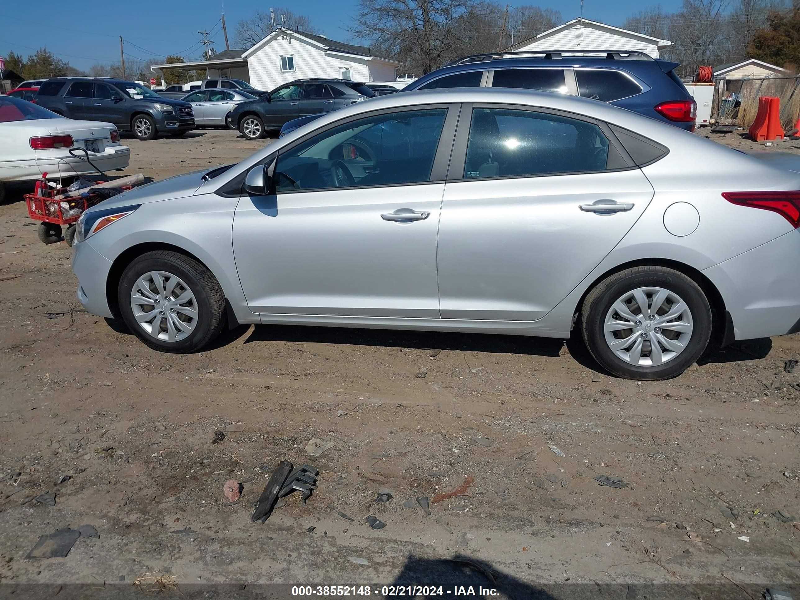 Photo 13 VIN: 3KPC24A60ME151239 - HYUNDAI ACCENT 