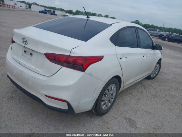 Photo 3 VIN: 3KPC24A61LE107815 - HYUNDAI ACCENT 