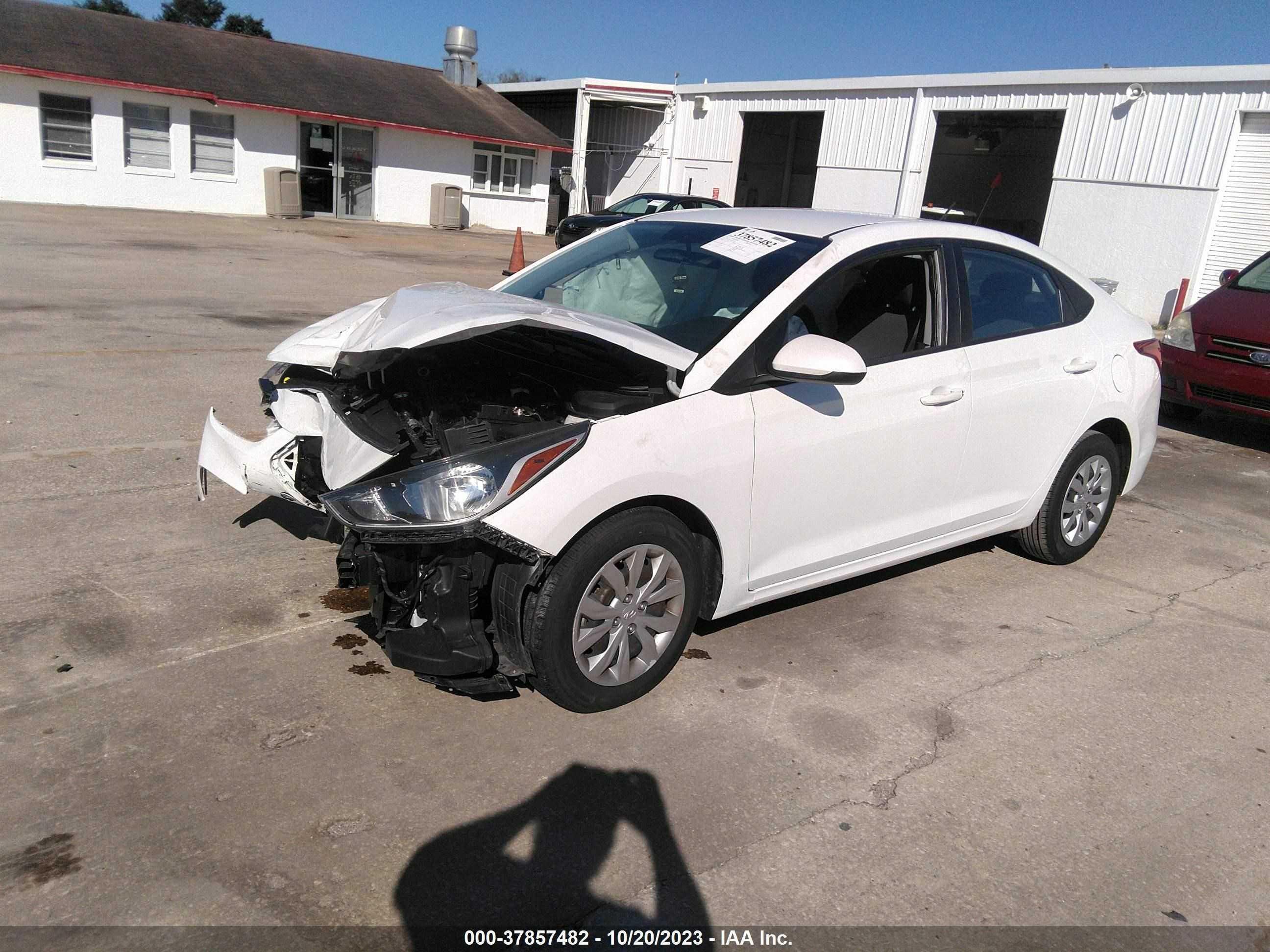 Photo 1 VIN: 3KPC24A61ME129976 - HYUNDAI ACCENT 