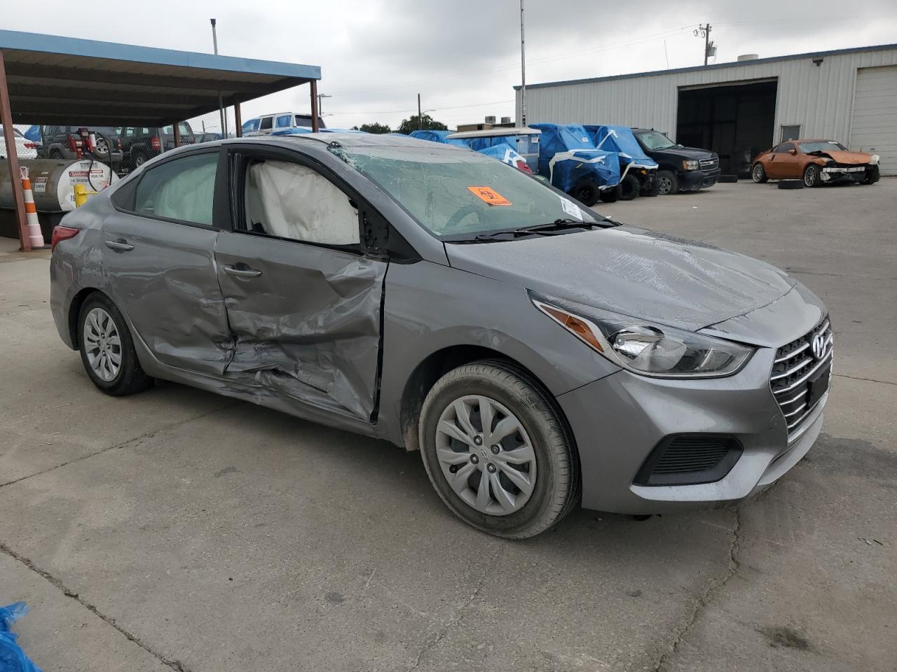 Photo 3 VIN: 3KPC24A61ME144218 - HYUNDAI ACCENT 