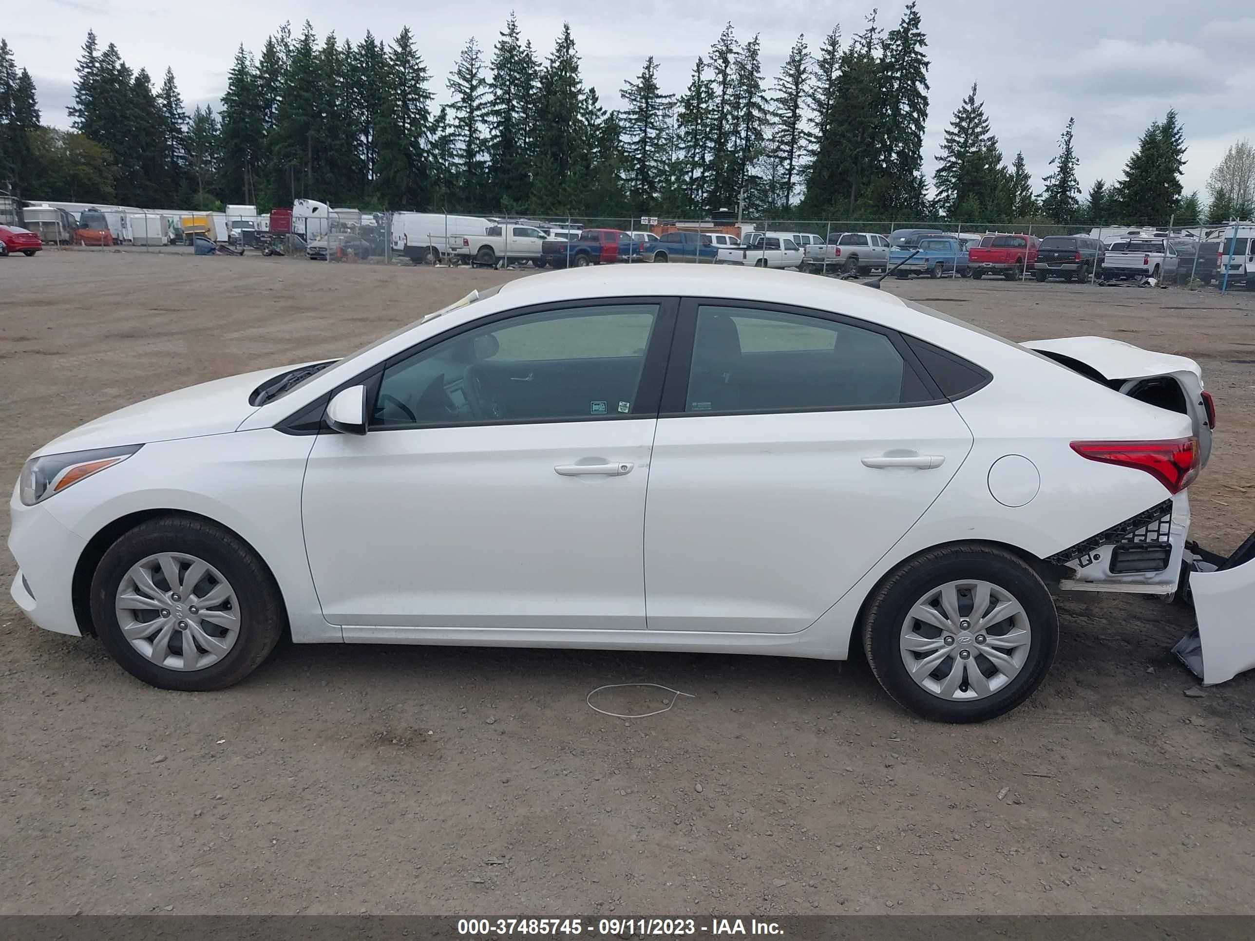 Photo 14 VIN: 3KPC24A61ME144624 - HYUNDAI ACCENT 