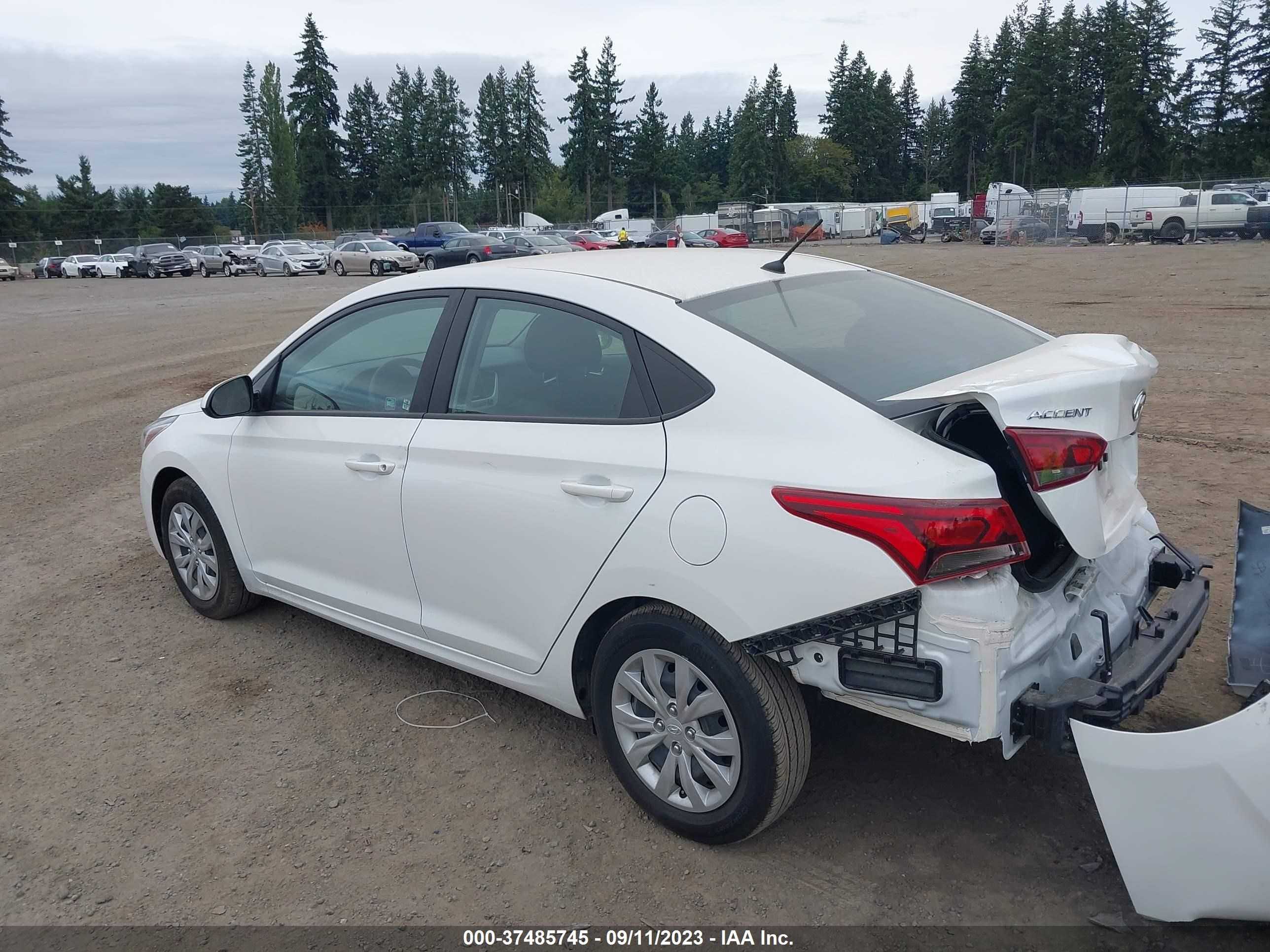 Photo 2 VIN: 3KPC24A61ME144624 - HYUNDAI ACCENT 