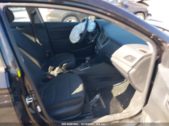 Photo 4 VIN: 3KPC24A61NE166575 - HYUNDAI ACCENT 