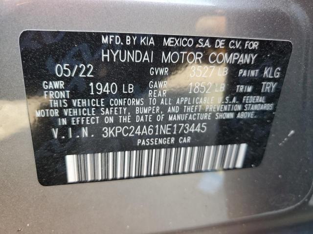 Photo 11 VIN: 3KPC24A61NE173445 - HYUNDAI ACCENT SE 