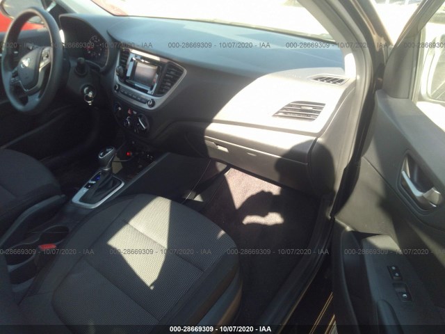 Photo 4 VIN: 3KPC24A62LE125725 - HYUNDAI ACCENT 