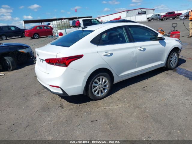 Photo 3 VIN: 3KPC24A62NE158808 - HYUNDAI ACCENT 