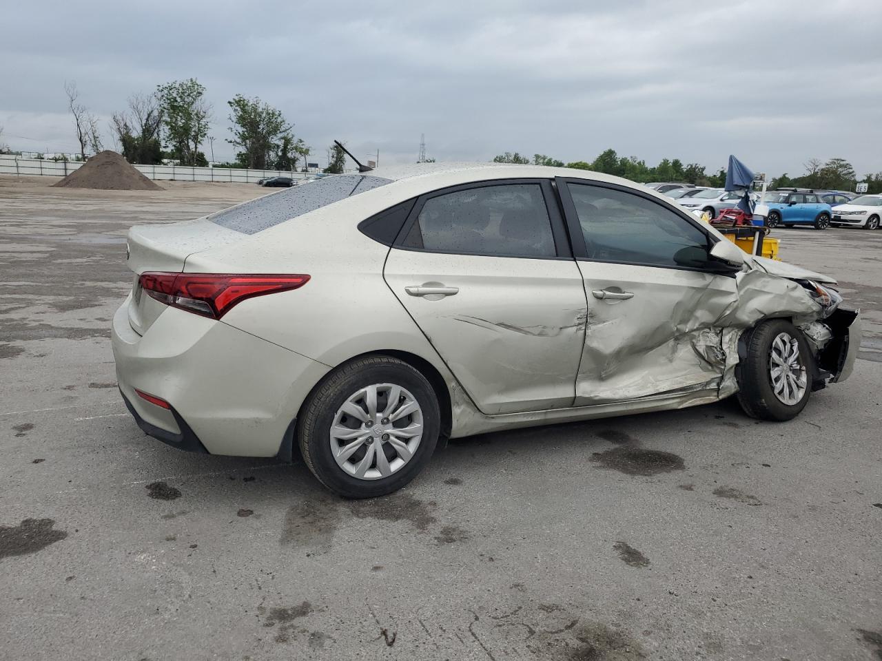 Photo 2 VIN: 3KPC24A63LE093402 - HYUNDAI ACCENT 