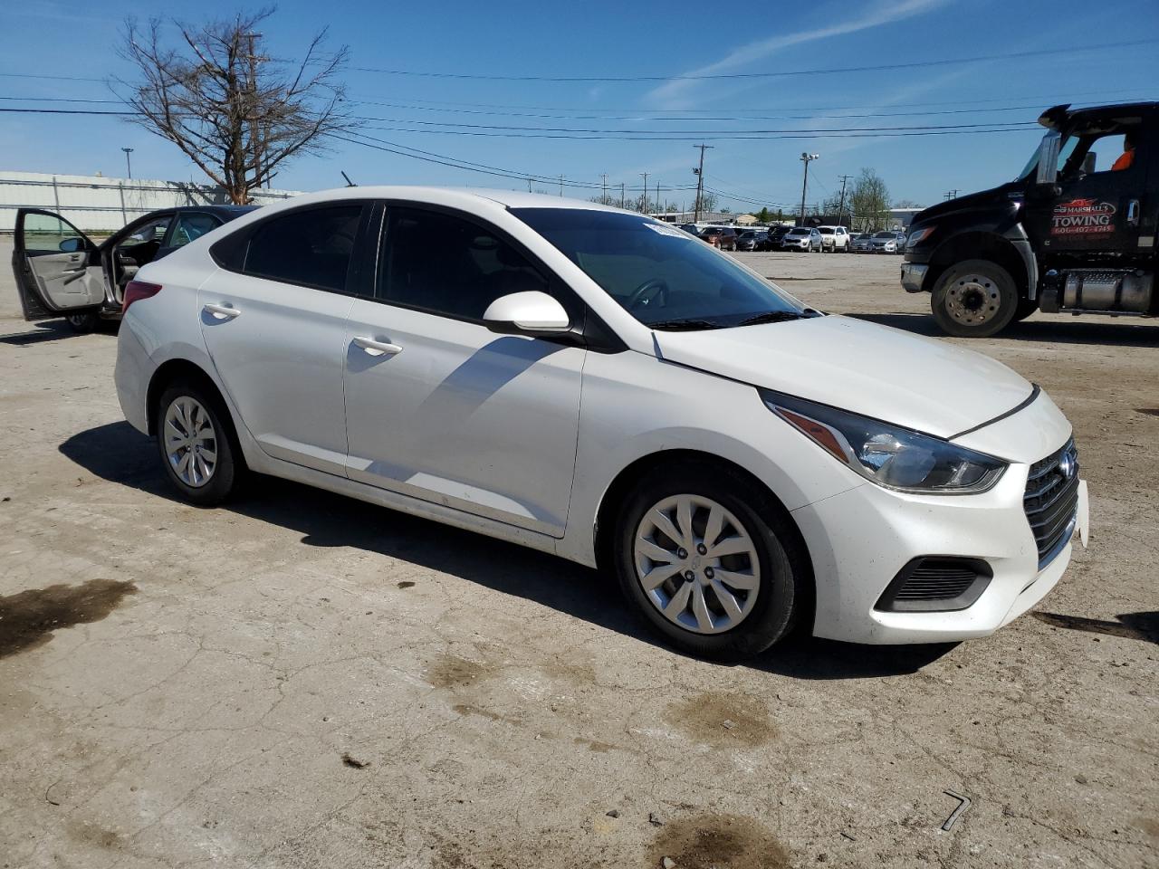 Photo 3 VIN: 3KPC24A63LE108349 - HYUNDAI ACCENT 