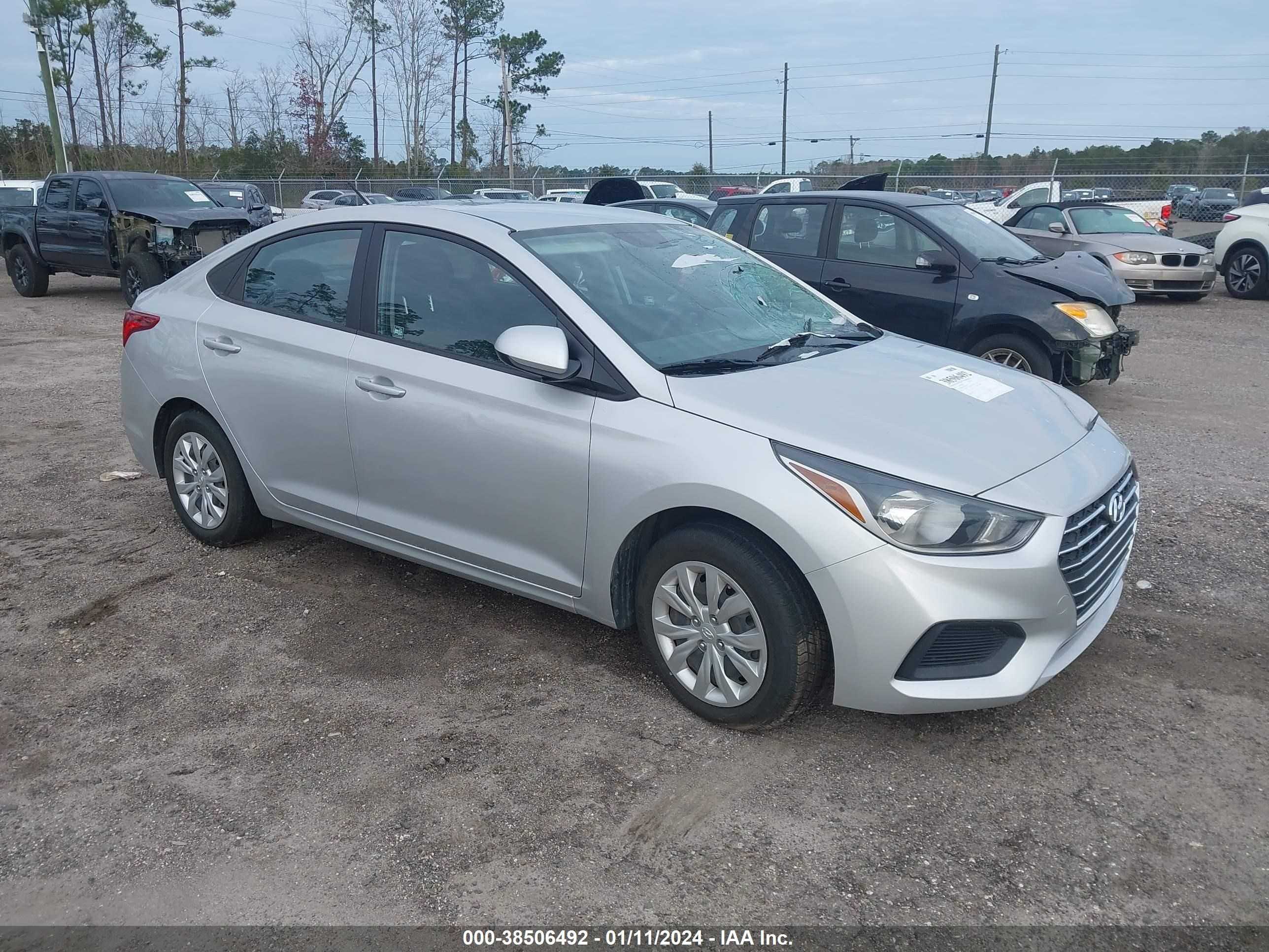 Photo 1 VIN: 3KPC24A63ME129493 - HYUNDAI ACCENT 