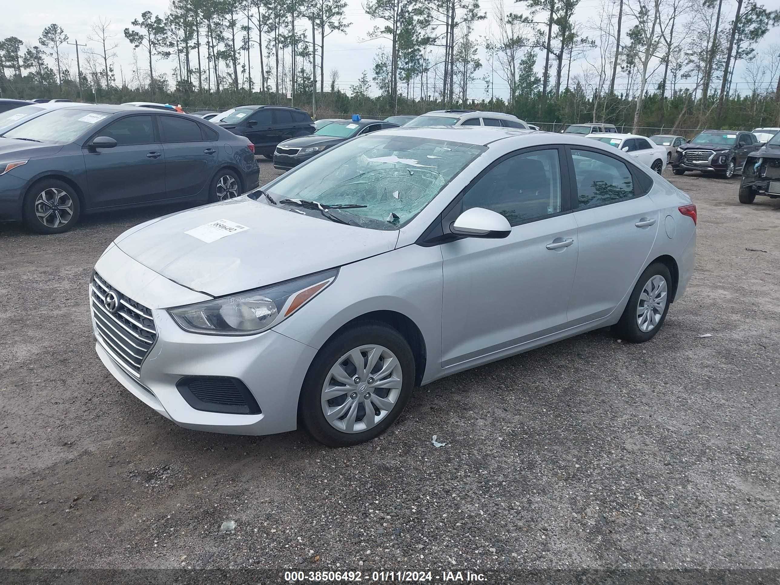 Photo 2 VIN: 3KPC24A63ME129493 - HYUNDAI ACCENT 