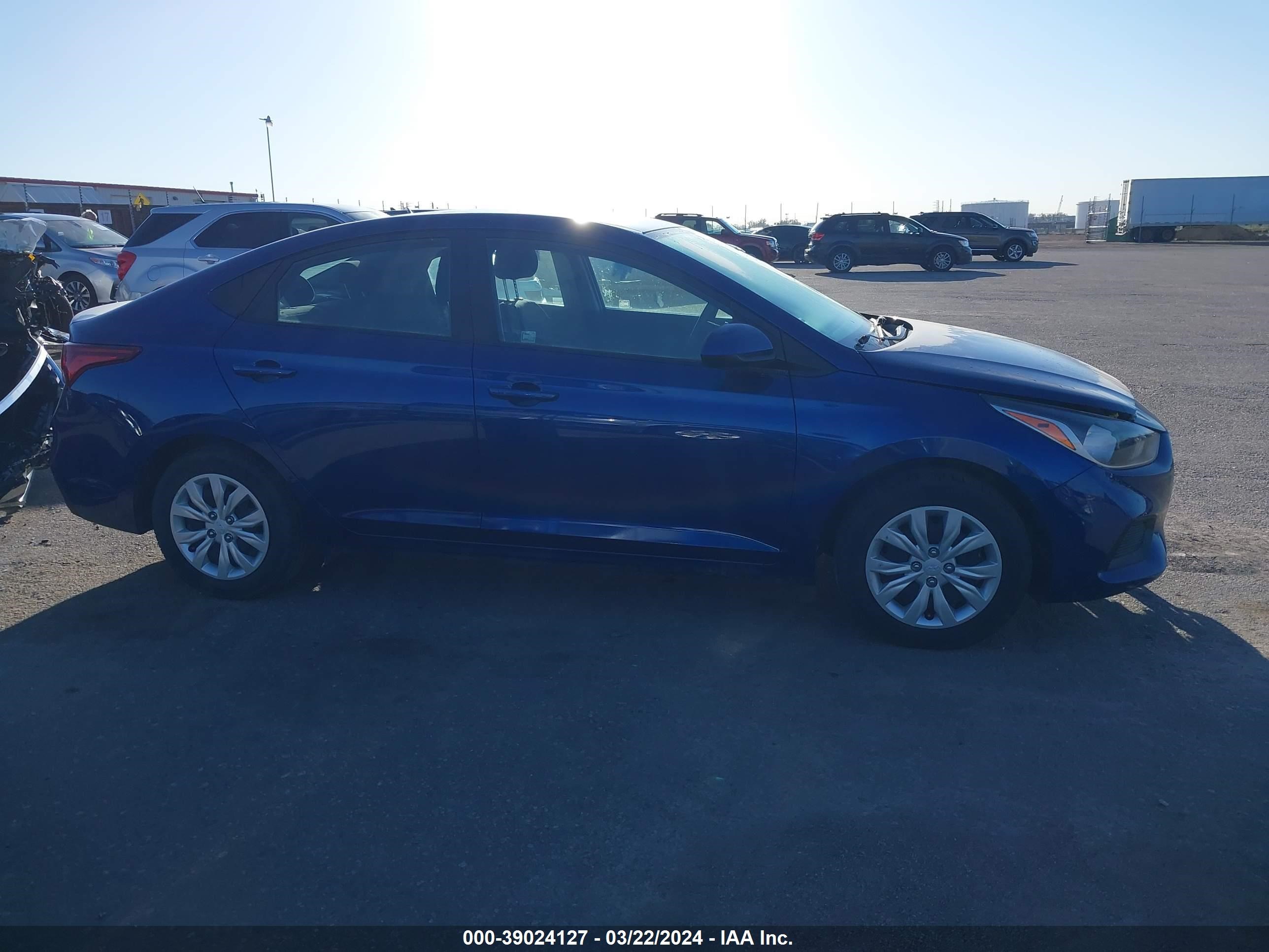 Photo 13 VIN: 3KPC24A63ME135729 - HYUNDAI ACCENT 