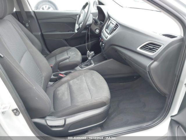 Photo 4 VIN: 3KPC24A63NE179733 - HYUNDAI ACCENT 