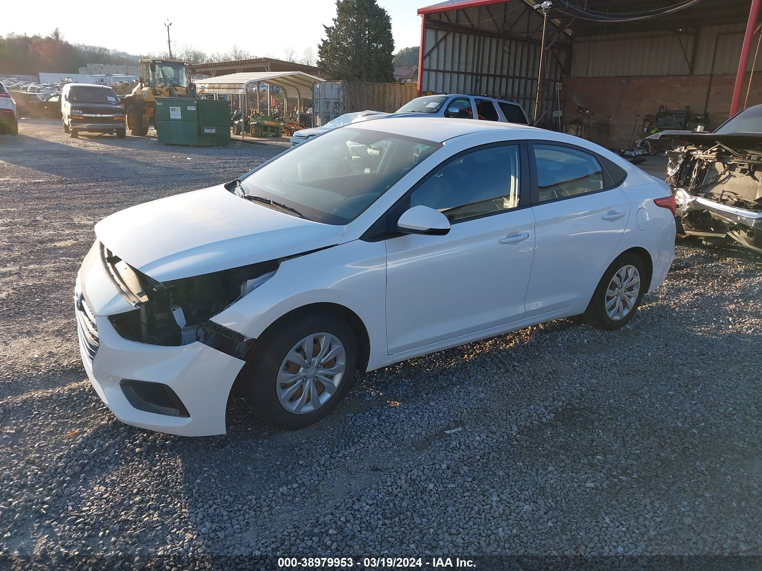 Photo 1 VIN: 3KPC24A64LE104455 - HYUNDAI ACCENT 