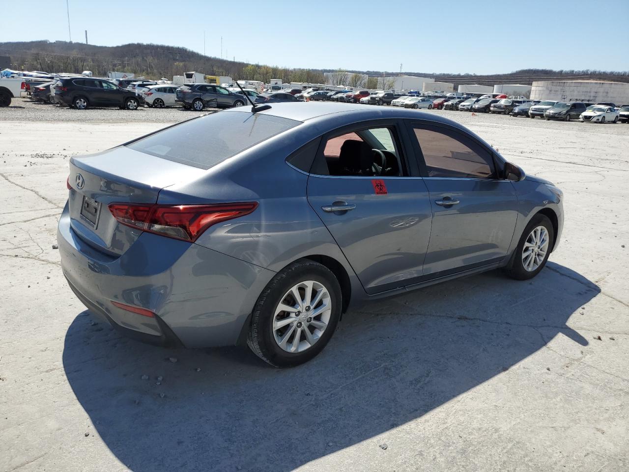 Photo 2 VIN: 3KPC24A64LE107954 - HYUNDAI ACCENT 