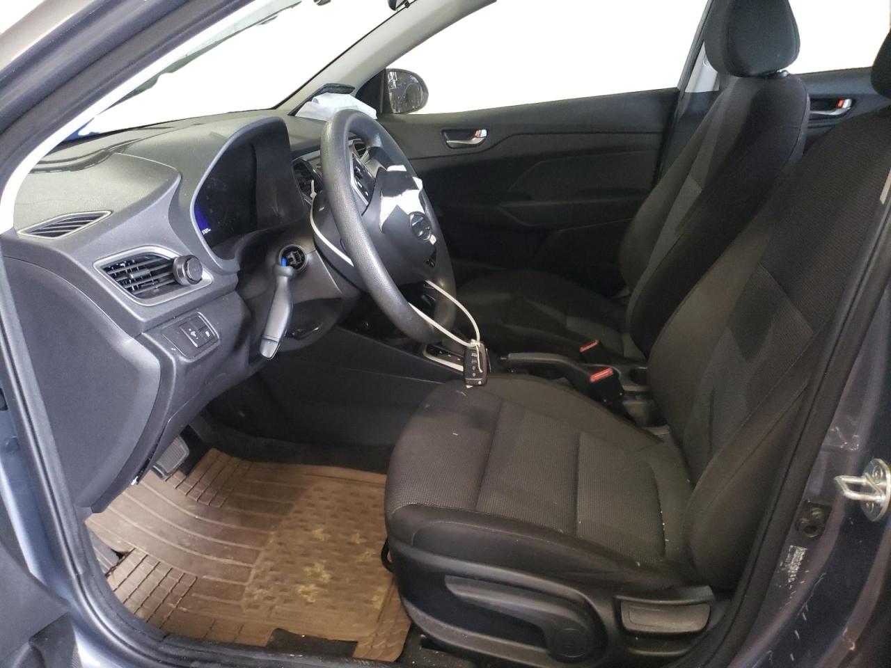 Photo 6 VIN: 3KPC24A64LE109803 - HYUNDAI ACCENT 