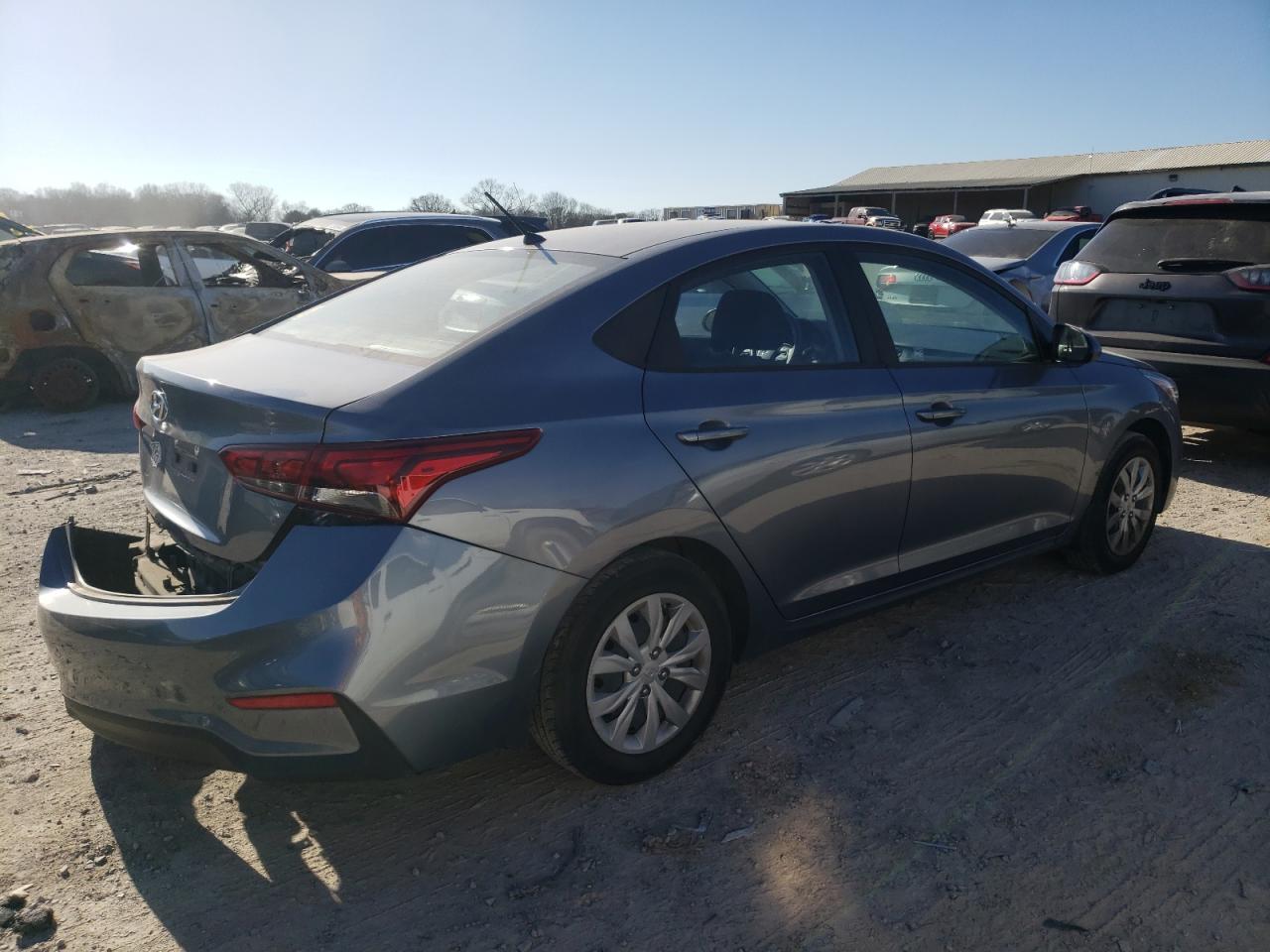 Photo 2 VIN: 3KPC24A64LE121790 - HYUNDAI ACCENT 