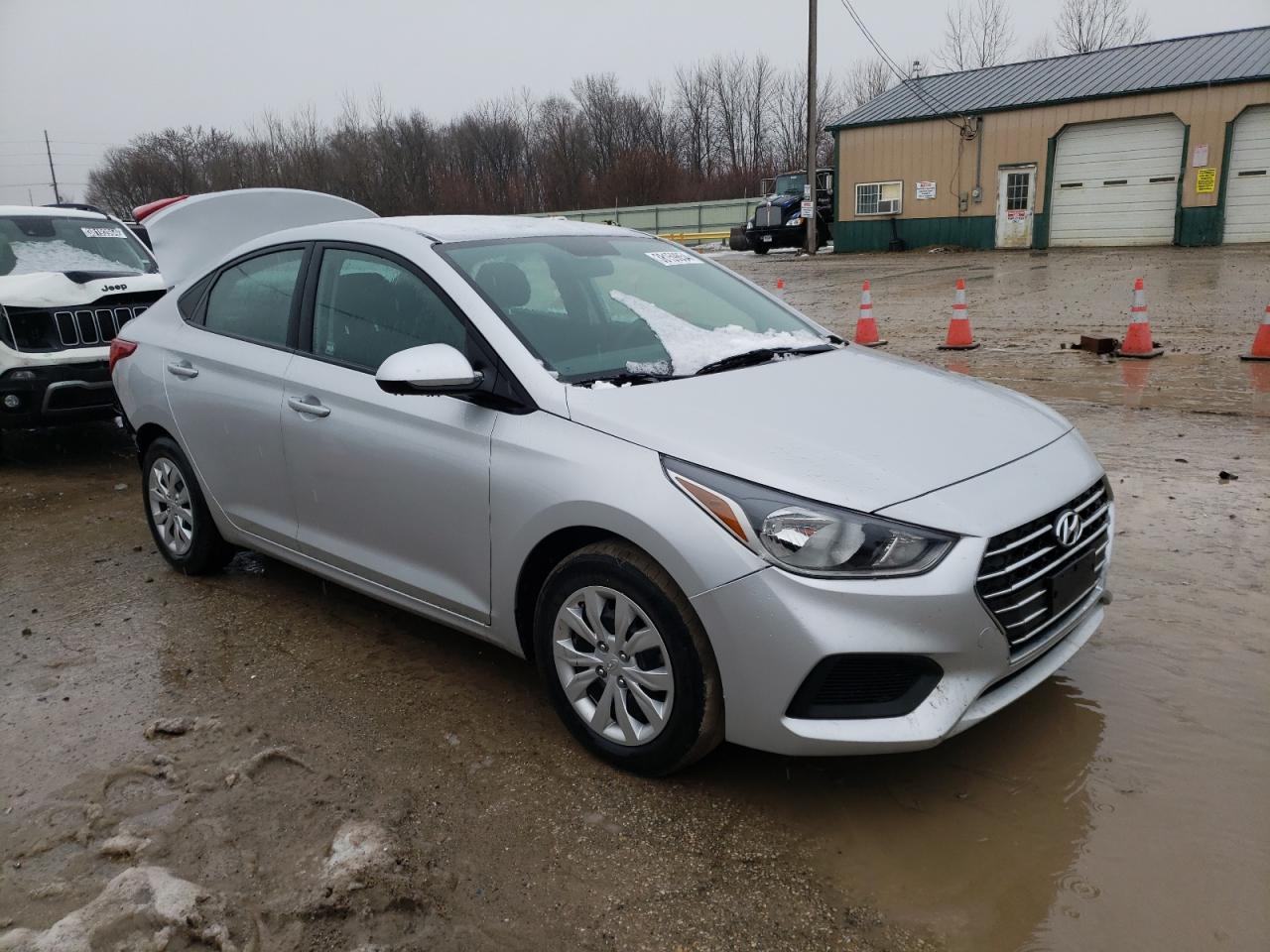 Photo 3 VIN: 3KPC24A64ME131656 - HYUNDAI ACCENT 