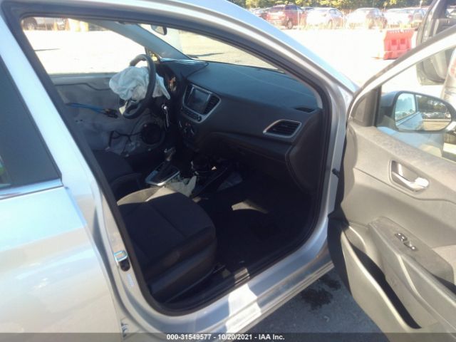 Photo 4 VIN: 3KPC24A65LE100799 - HYUNDAI ACCENT 