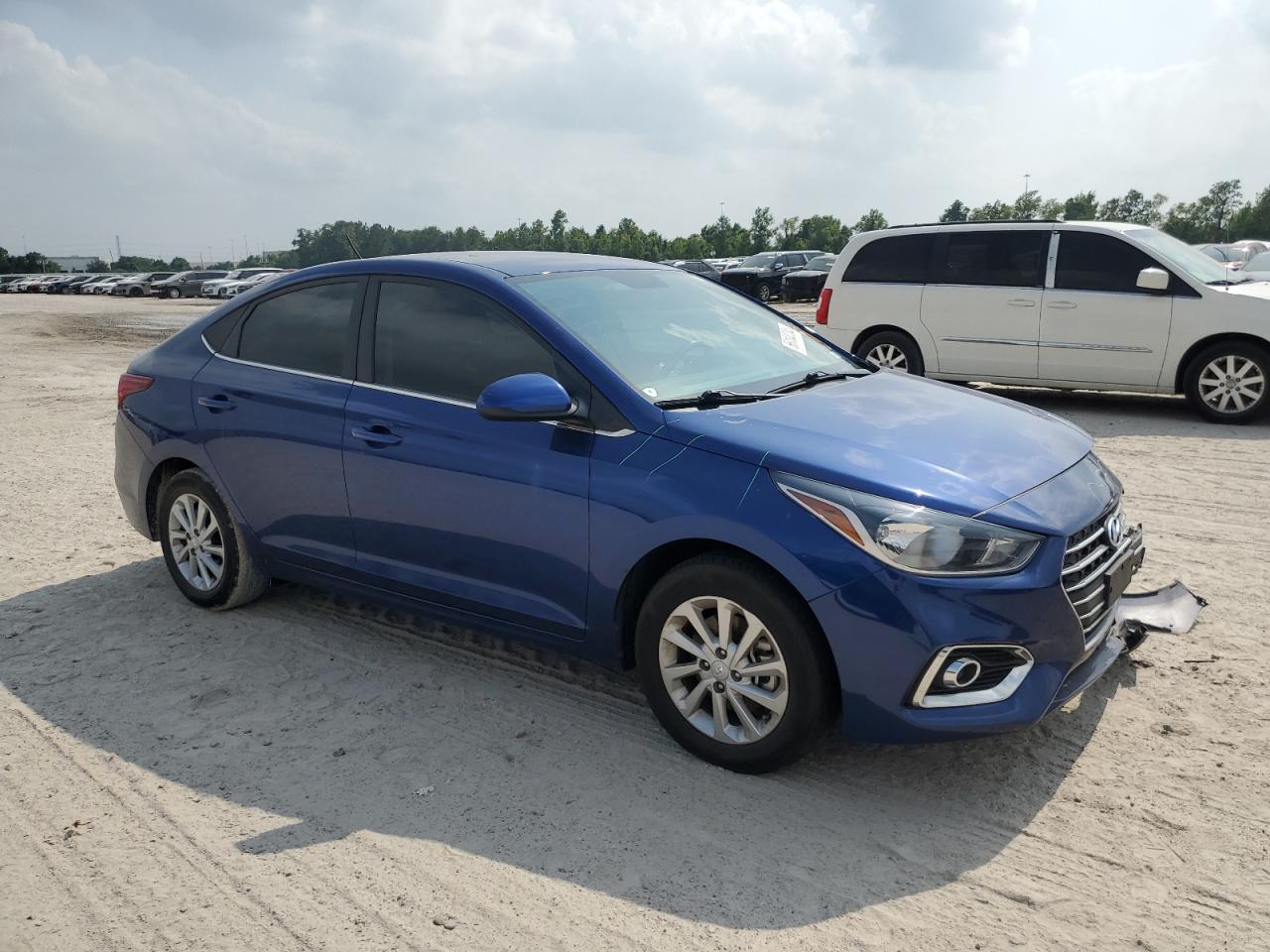 Photo 3 VIN: 3KPC24A65NE166482 - HYUNDAI ACCENT 