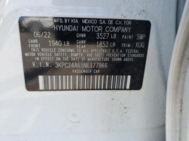 Photo 11 VIN: 3KPC24A65NE177966 - HYUNDAI ACCENT SE 