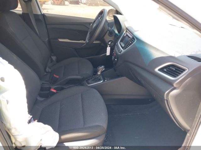 Photo 4 VIN: 3KPC24A65NE181774 - HYUNDAI ACCENT 