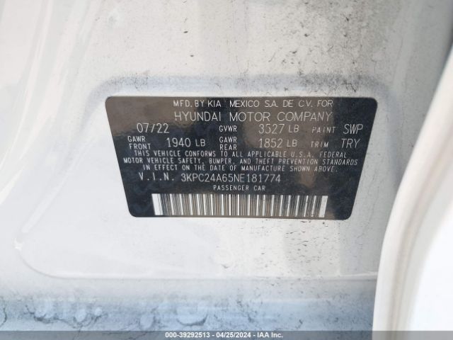 Photo 8 VIN: 3KPC24A65NE181774 - HYUNDAI ACCENT 