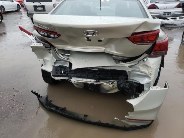 Photo 8 VIN: 3KPC24A66LE107549 - HYUNDAI ACCENT SE 