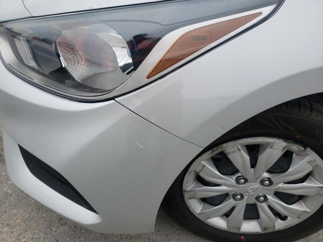 Photo 8 VIN: 3KPC24A66LE122391 - HYUNDAI ACCENT SE 