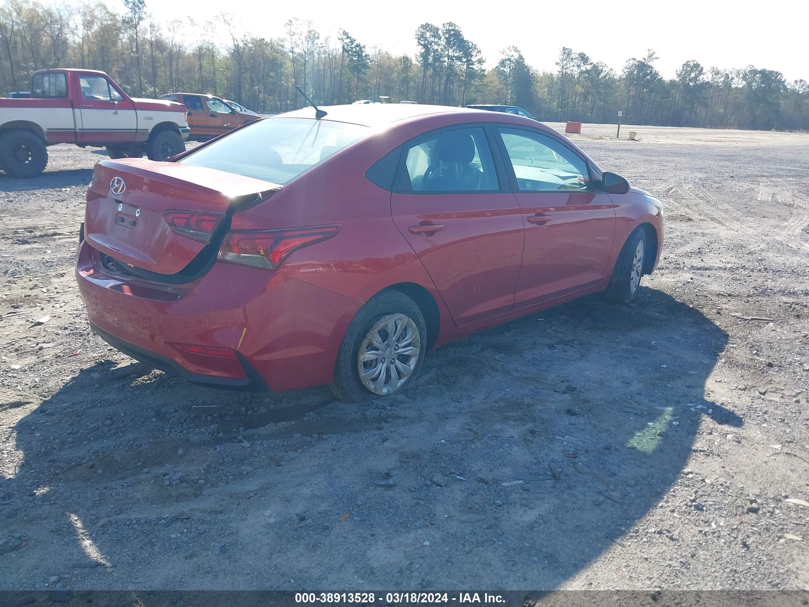 Photo 3 VIN: 3KPC24A66NE154535 - HYUNDAI ACCENT 