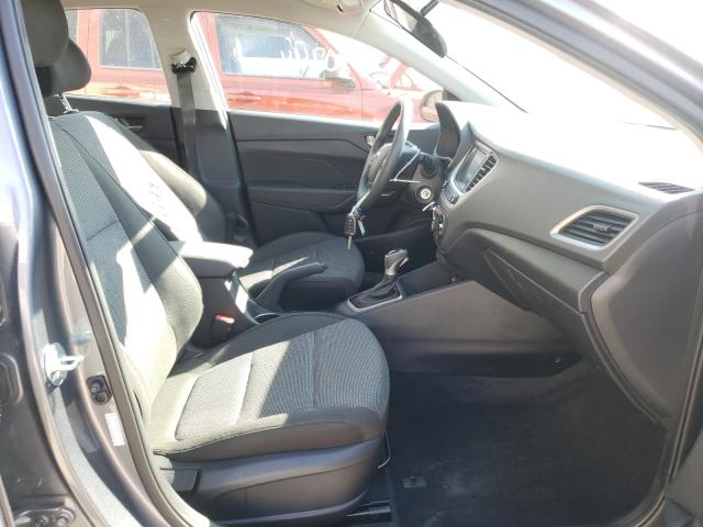 Photo 4 VIN: 3KPC24A67LE104949 - HYUNDAI ACCENT SE 