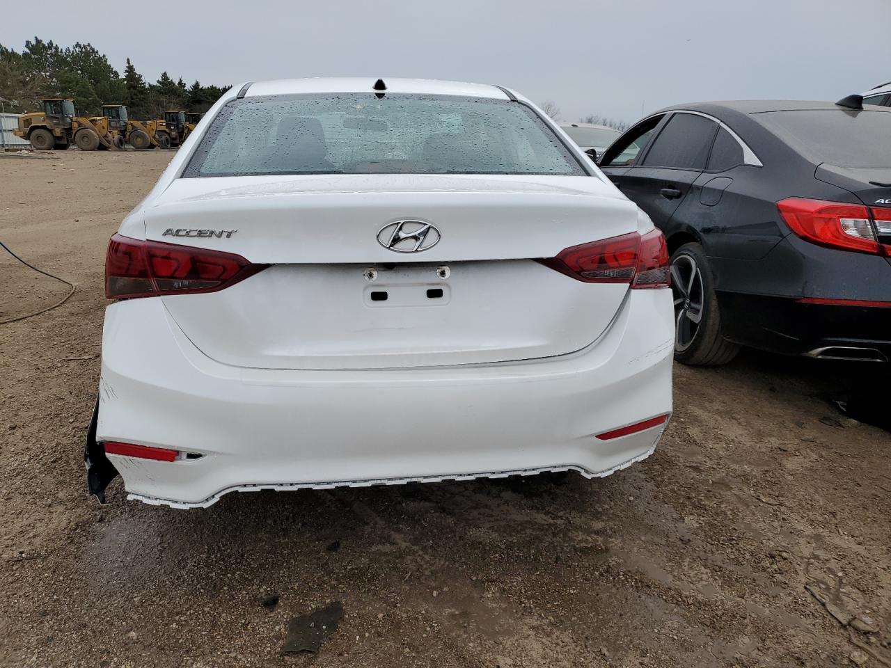 Photo 5 VIN: 3KPC24A67NE183090 - HYUNDAI ACCENT 