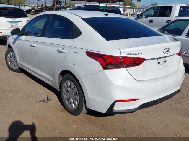 Photo 2 VIN: 3KPC24A67NE184515 - HYUNDAI ACCENT 