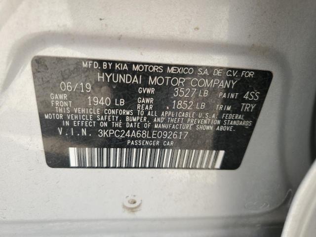 Photo 11 VIN: 3KPC24A68LE092617 - HYUNDAI ACCENT SE 