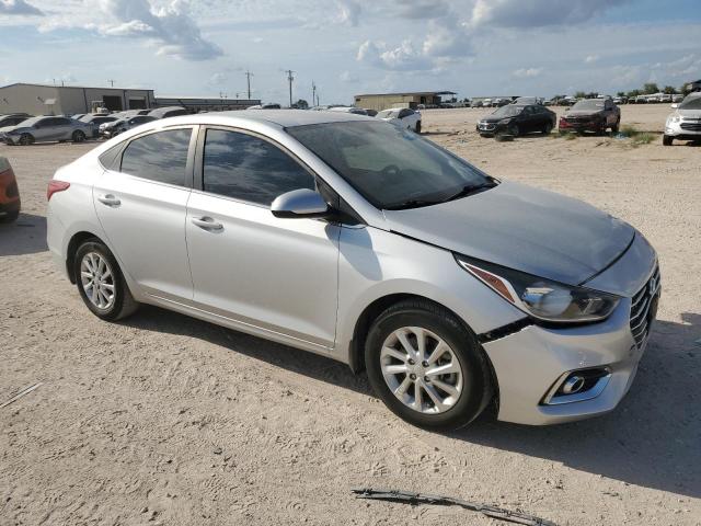 Photo 3 VIN: 3KPC24A68LE092617 - HYUNDAI ACCENT SE 