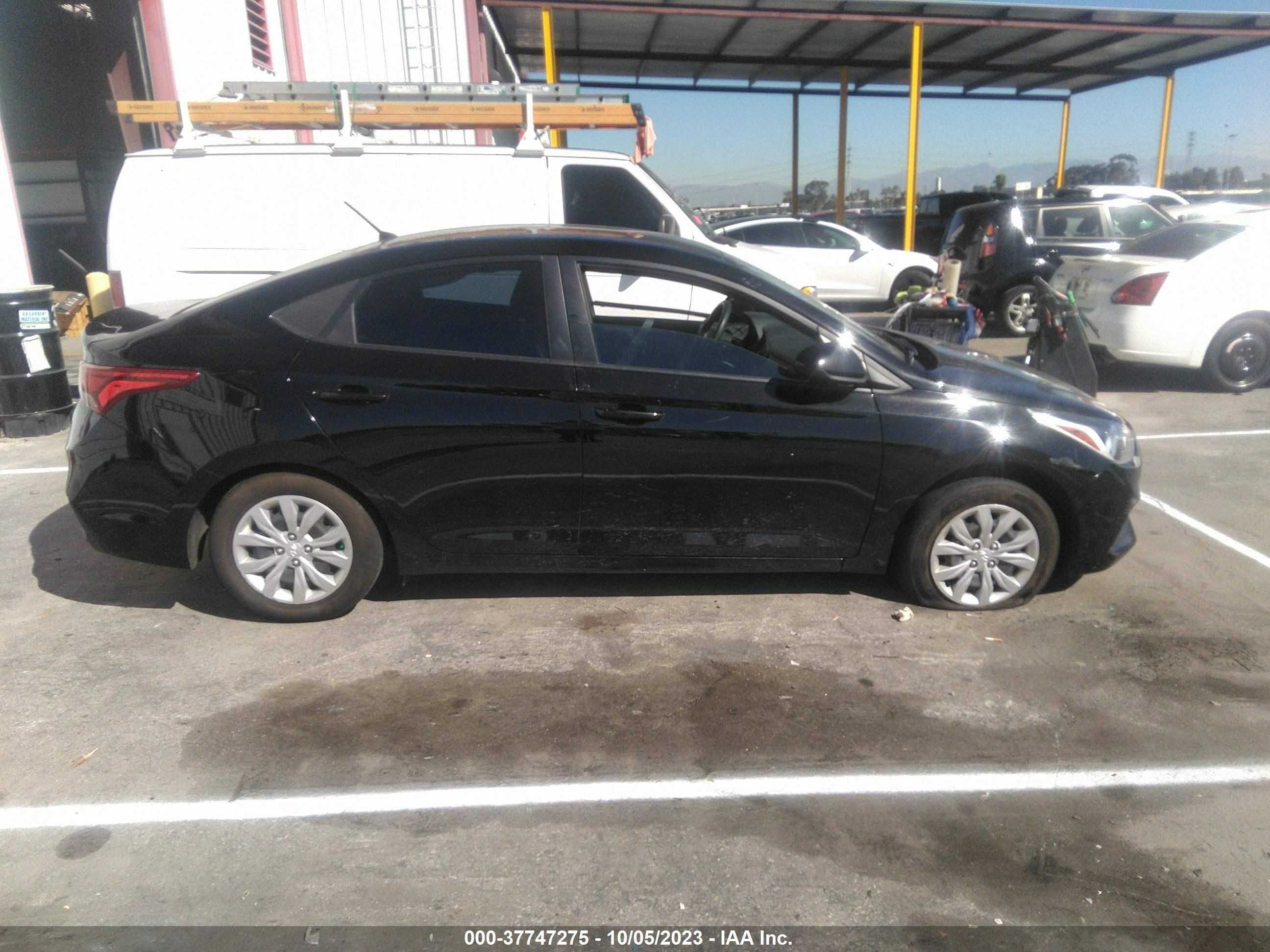 Photo 12 VIN: 3KPC24A68LE096716 - HYUNDAI ACCENT 