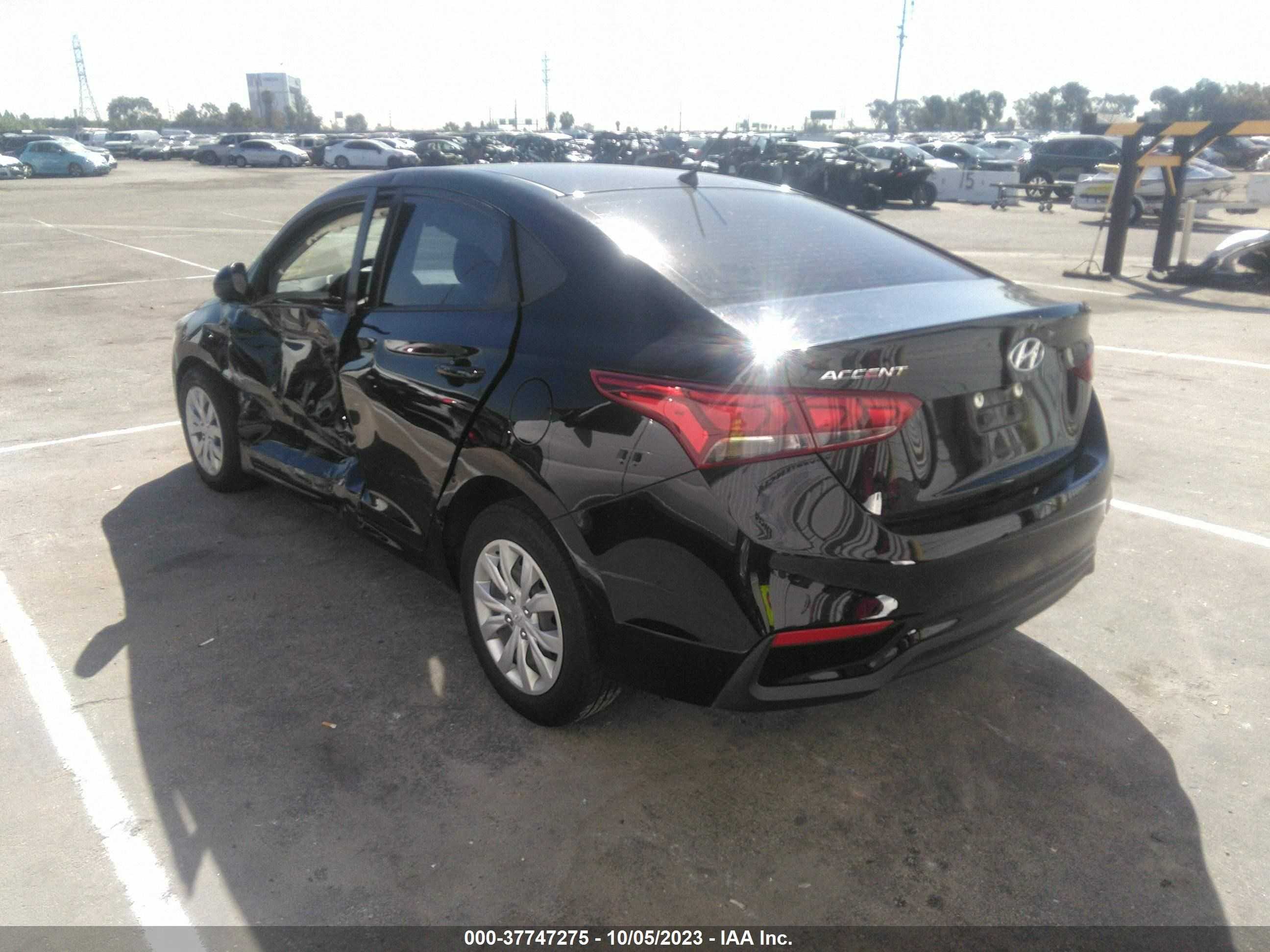 Photo 2 VIN: 3KPC24A68LE096716 - HYUNDAI ACCENT 