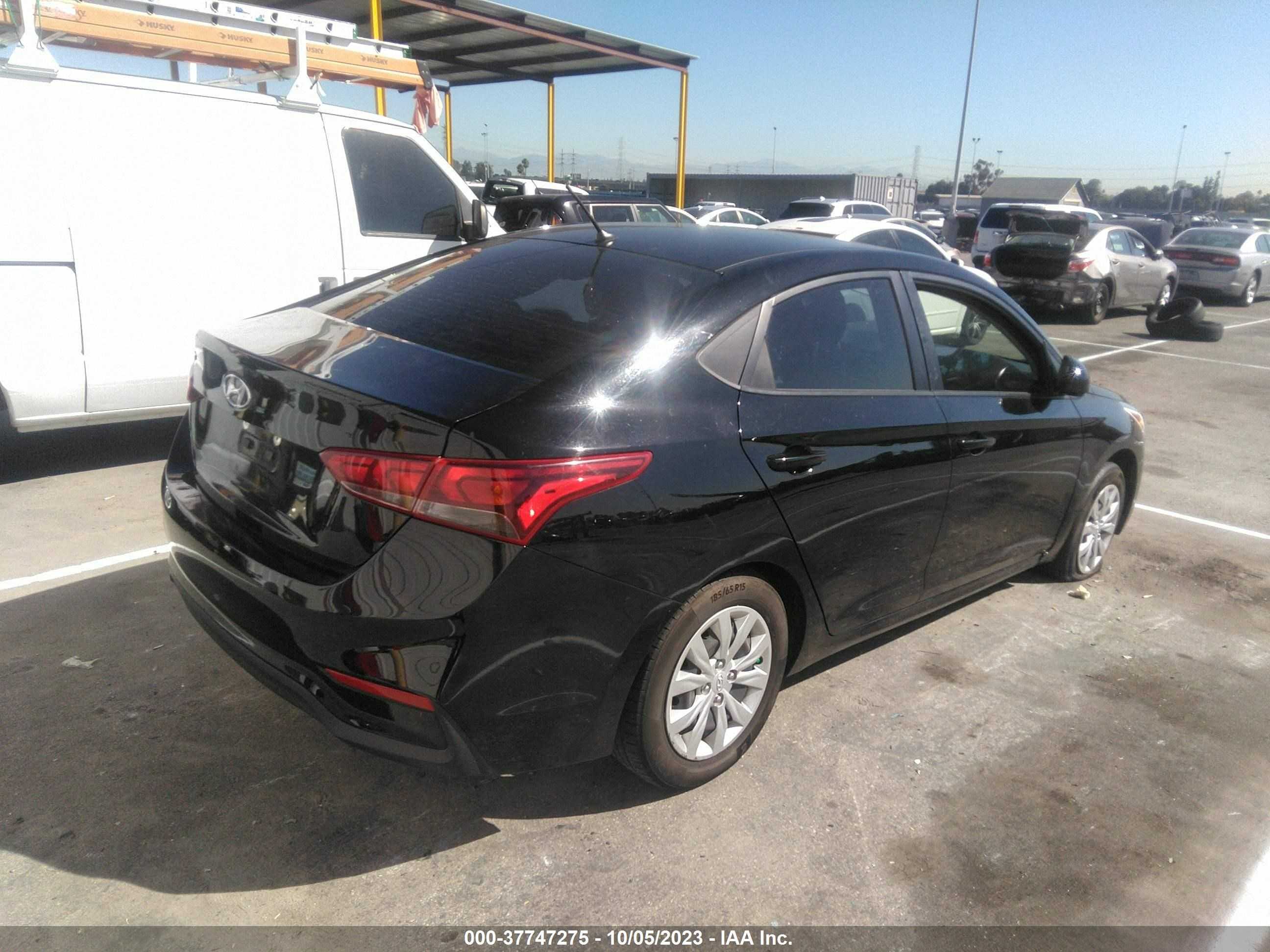 Photo 3 VIN: 3KPC24A68LE096716 - HYUNDAI ACCENT 